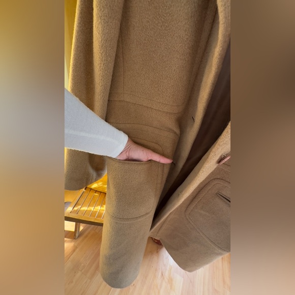100% Camel Hair & Satin Vintage Long-Line Peacoat Size 10 in Warm Tan - Picture 11 of 15